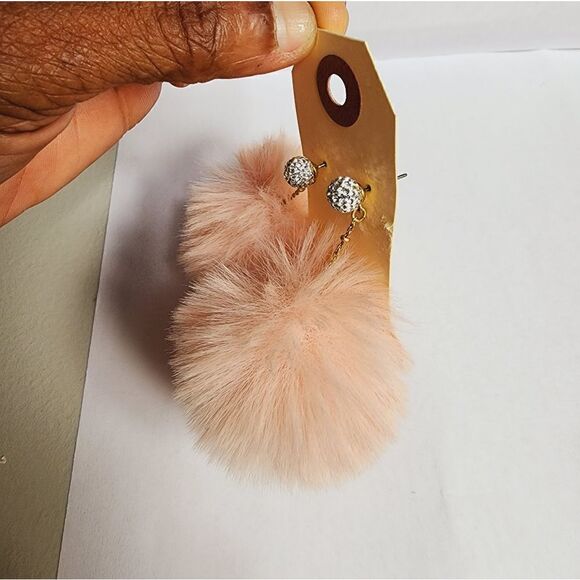 Statement Earing  - Picture 4 of 6